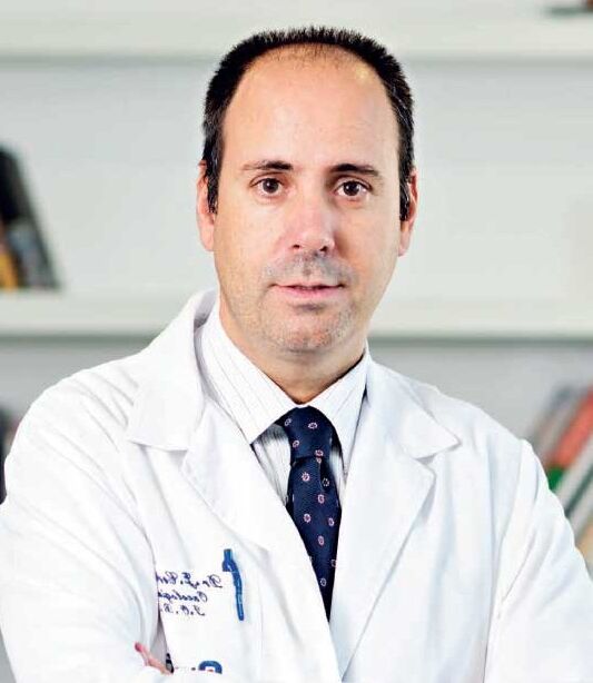 Médico Parasitologista Tiago Pereira